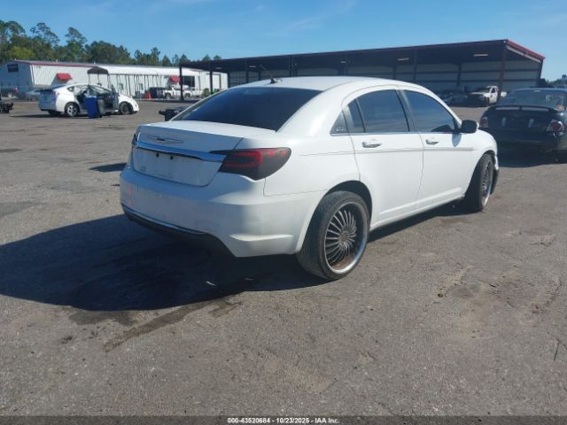 2012 CHRYSLER 200 1C3CCBAB1CN105156 Photo 3
