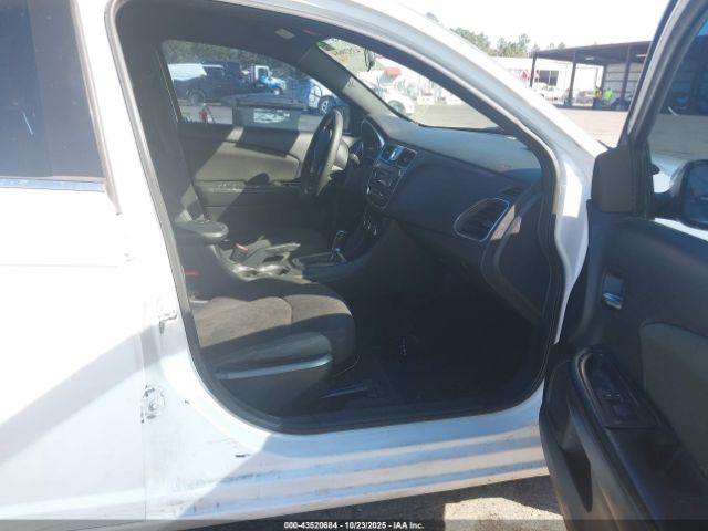 2012 CHRYSLER 200 1C3CCBAB1CN105156 Photo 4