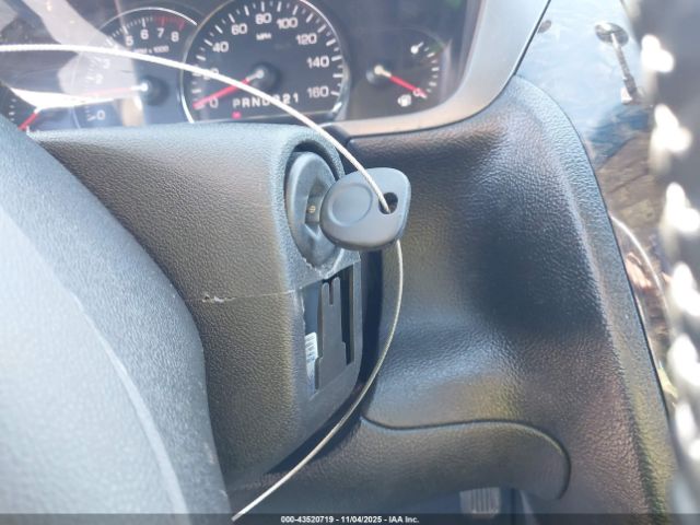 2011 CADILLAC DTS 1G6KD5E60BU114618 Photo 10