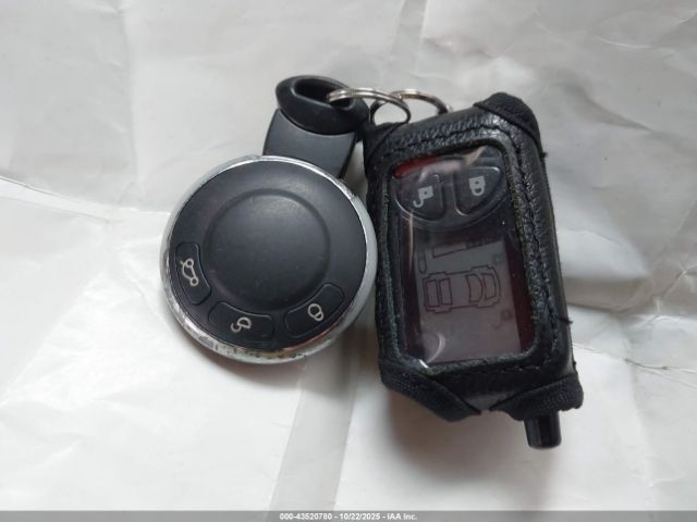 2010 MINI COOPER S WMWMS3C50ATY50972 Photo 10