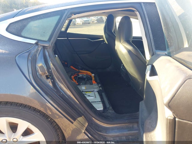2015 TESLA MODEL S 5YJSA1H48FF081150 Photo 7