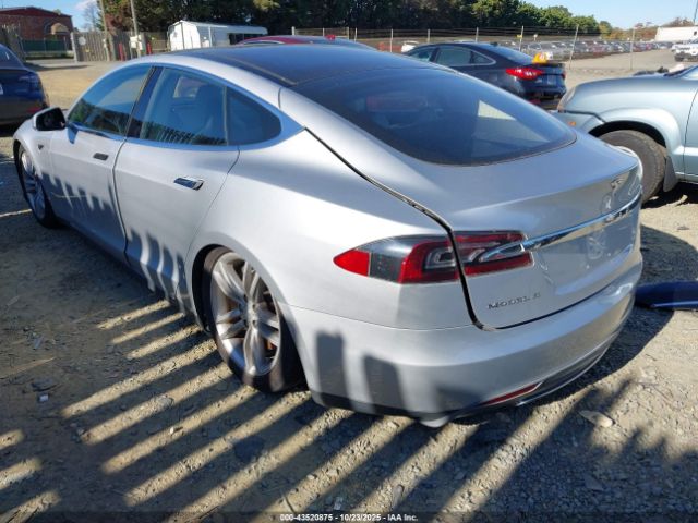 2013 TESLA MODEL S 5YJSA1CN8DFP16039 Photo 2