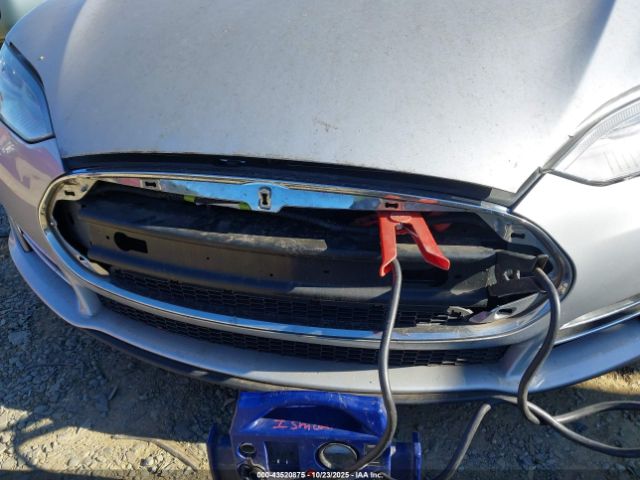 2013 TESLA MODEL S 5YJSA1CN8DFP16039 Photo 5