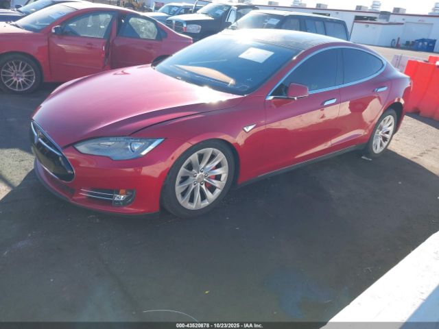 2015 TESLA MODEL S 5YJSA1H29FFP80060 Photo 1