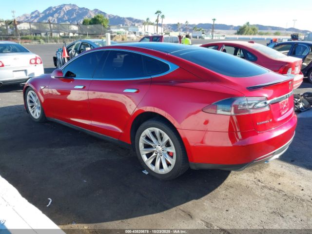 2015 TESLA MODEL S 5YJSA1H29FFP80060 Photo 2