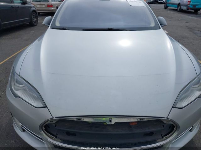 2013 TESLA MODEL S 5YJSA1CN1DFP26170 Photo 9