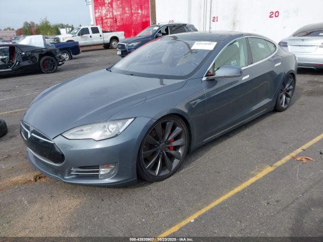 2014 TESLA MODEL S 5YJSA1H17EFP29887 Photo 1