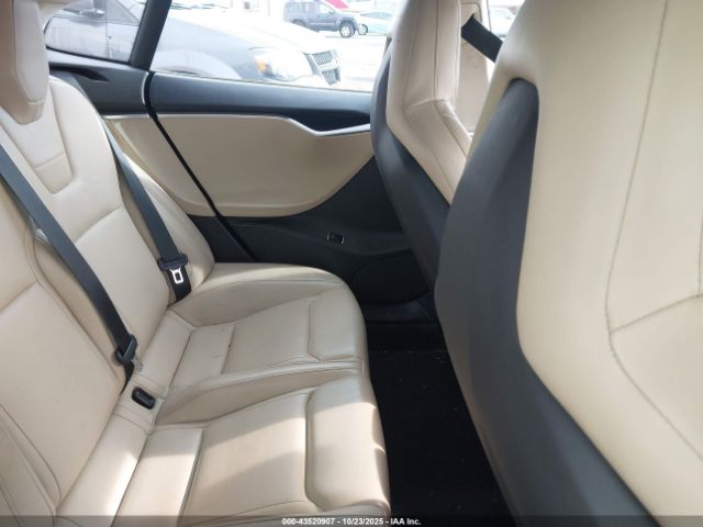2014 TESLA MODEL S 5YJSA1H17EFP29887 Photo 7