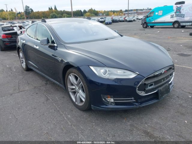 2013 TESLA MODEL S 5YJSA1CG4DFP03547 Photo 0
