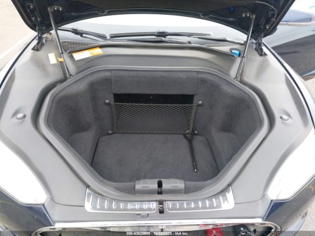 2013 TESLA MODEL S 5YJSA1CG4DFP03547 Photo 9
