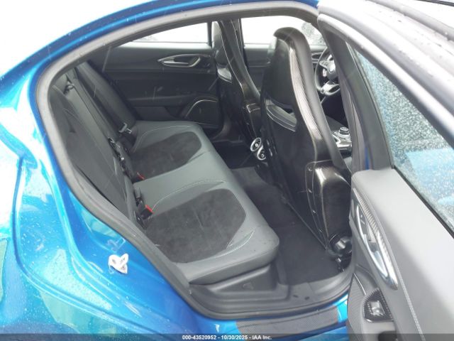 2023 ALFA ROMEO GIULIA ZARFAMEV8P7674469 Photo 7