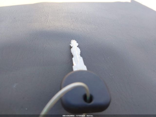 2001 CADILLAC DEVILLE 1G6KD54Y71U124550 Photo 10