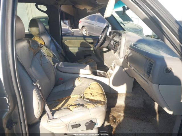 2001 GMC YUKON XL 1500 3GKFK16TX1G270835 Photo 4