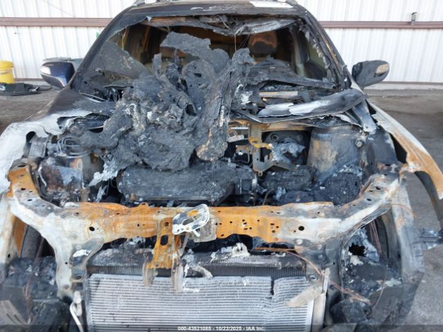 2018 ACURA RDX 5J8TB3H53JL007177 Photo 9