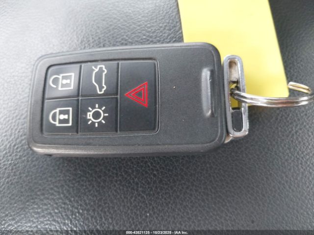 2015 VOLVO S60 YV126MFK3F1344734 Photo 10