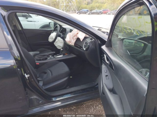 2016 MAZDA MAZDA3 3MZBM1T73GM312474 Photo 4