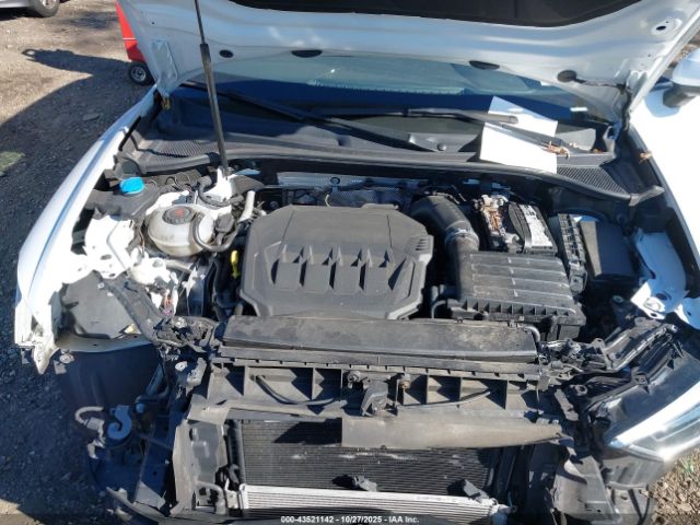 2020 AUDI Q3 WA1EECF35L1033238 Photo 9