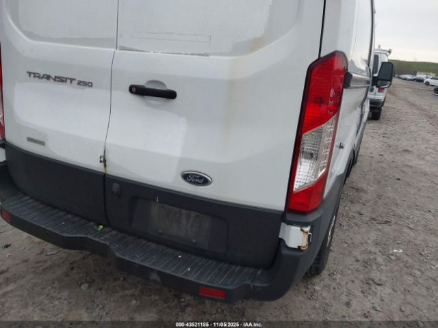 2019 FORD TRANSIT-250 1FTYR1YG5KKA63151 Photo 5