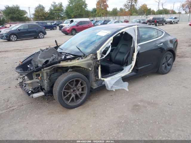 2018 TESLA MODEL 3 5YJ3E1EA6JF122998 Photo 1