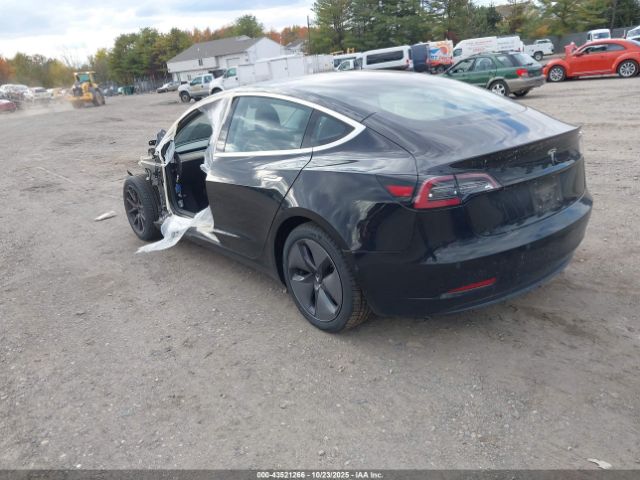 2018 TESLA MODEL 3 5YJ3E1EA6JF122998 Photo 2