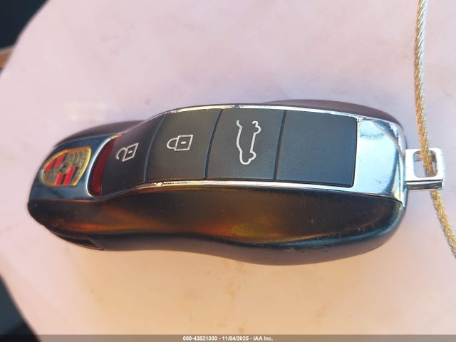 2021 PORSCHE MACAN WP1AA2A57MLB01966 Photo 10