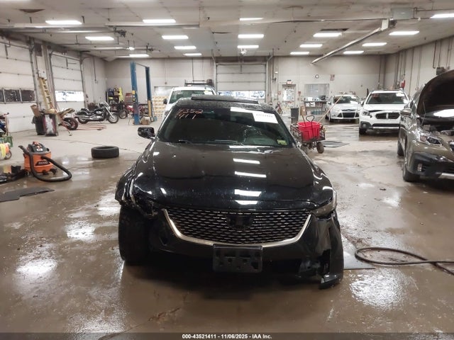 43521411 :رقم المزاد ، 1G6DX5RK5L0127851 vin ، 2020 Cadillac Ct5 Luxury مزاد بيع