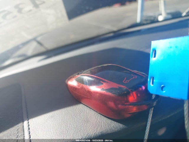 2015 TESLA MODEL S 5YJSA1E28FF112500 Photo 10