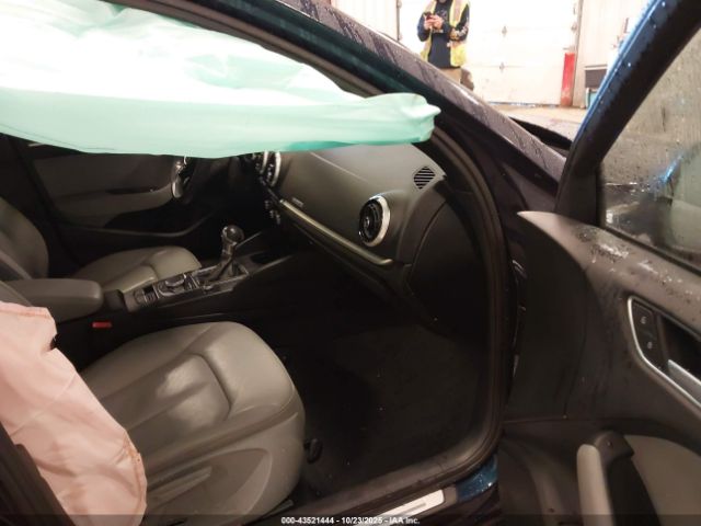 2020 AUDI A3 WAUBEGFF1LA071279 Photo 4