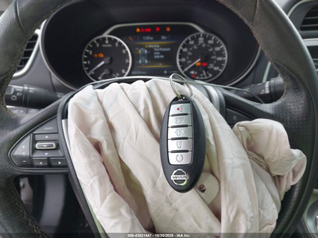 2017 NISSAN MAXIMA 1N4AA6AP4HC377964 Photo 10