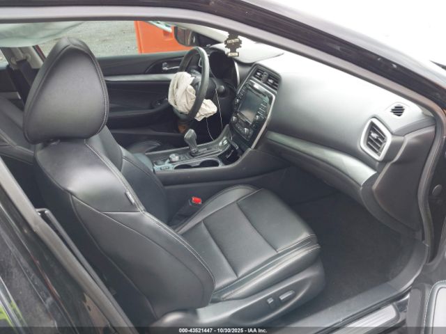 2017 NISSAN MAXIMA 1N4AA6AP4HC377964 Photo 4