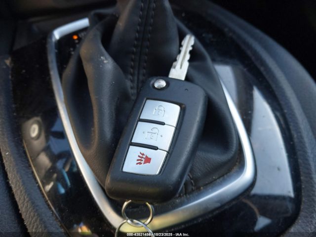 2018 NISSAN ROGUE 5N1AT2MV1JC761287 Photo 10