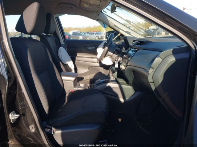 2018 NISSAN ROGUE 5N1AT2MV1JC761287 Photo 4