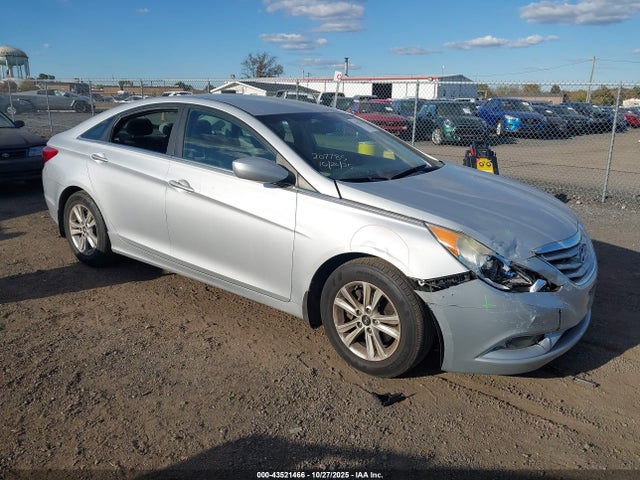 43521466 :رقم المزاد ، 5NPEB4AC4DH520016 vin ، 2013 Hyundai Sonata Gls مزاد بيع