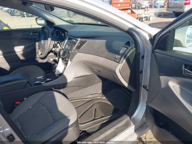 43521466 :رقم المزاد ، 5NPEB4AC4DH520016 vin ، 2013 Hyundai Sonata Gls مزاد بيع