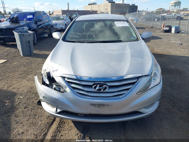 43521466 :رقم المزاد ، 5NPEB4AC4DH520016 vin ، 2013 Hyundai Sonata Gls مزاد بيع