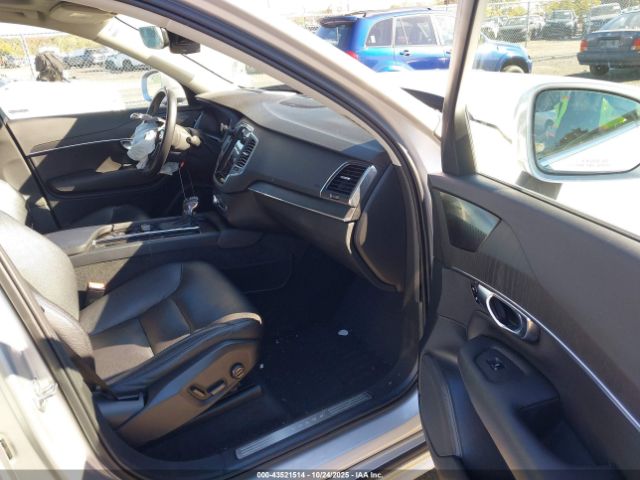 2020 VOLVO XC90 YV4A22PK8L1572365 Photo 4