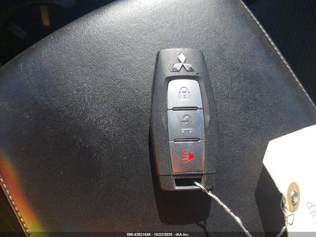 2022 MITSUBISHI OUTLANDER JA4J4TA83NZ049978 Photo 10