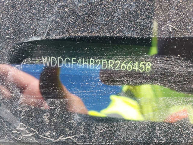 2013 MERCEDES-BENZ C 250 WDDGF4HB2DR266458 Photo 8