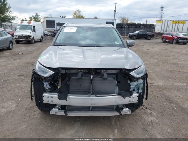 5TDKDRBH6SS589382 Toyota Highlander Xle