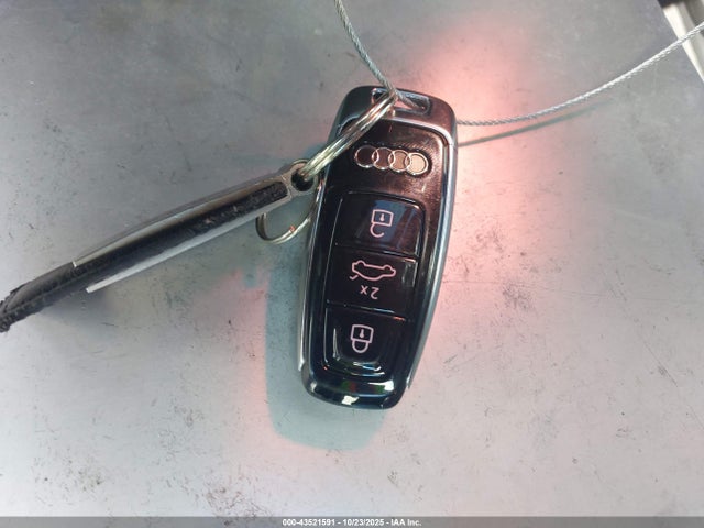 2022 AUDI Q8 WA1EVBF1XND026277 Photo 10