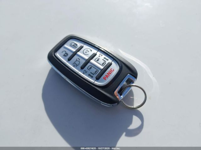 2018 CHRYSLER PACIFICA 2C4RC1GG5JR117703 Photo 10