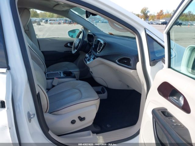 2018 CHRYSLER PACIFICA 2C4RC1GG5JR117703 Photo 4