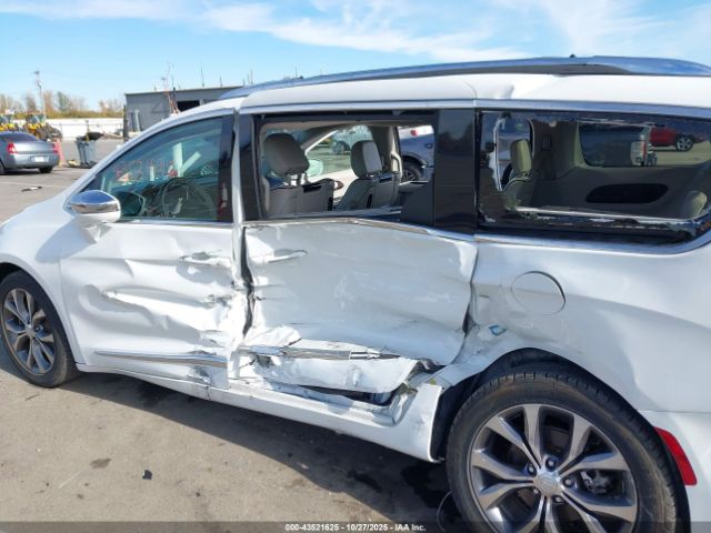 2018 CHRYSLER PACIFICA 2C4RC1GG5JR117703 Photo 5