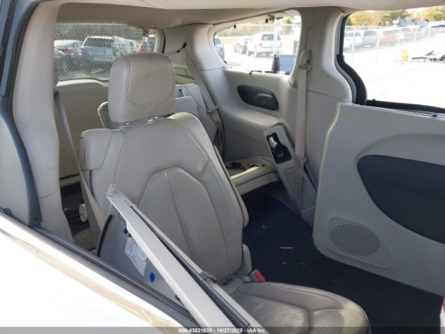 2018 CHRYSLER PACIFICA 2C4RC1GG5JR117703 Photo 7