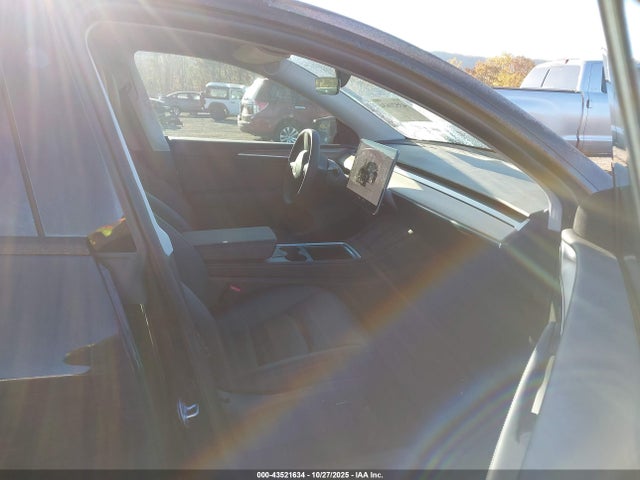 2023 TESLA MODEL Y 7SAYGAEE2PF931669 Photo 4