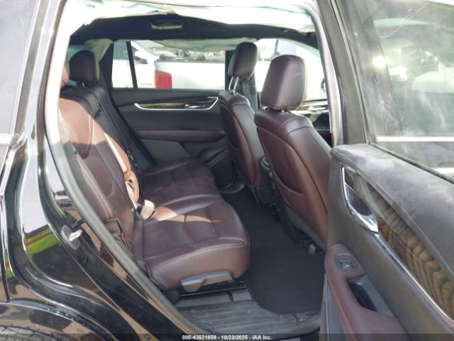 2022 CADILLAC XT6 1GYKPCRS4NZ109424 Photo 7