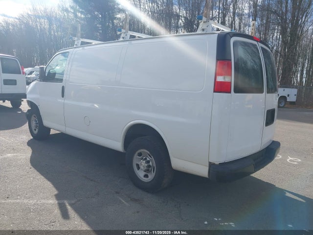 Aukcja sprzedaży 2017 Chevrolet Express 2500 Work Van, vin: 1GCWGAFF8H1126202, numer aukcji: 43521743