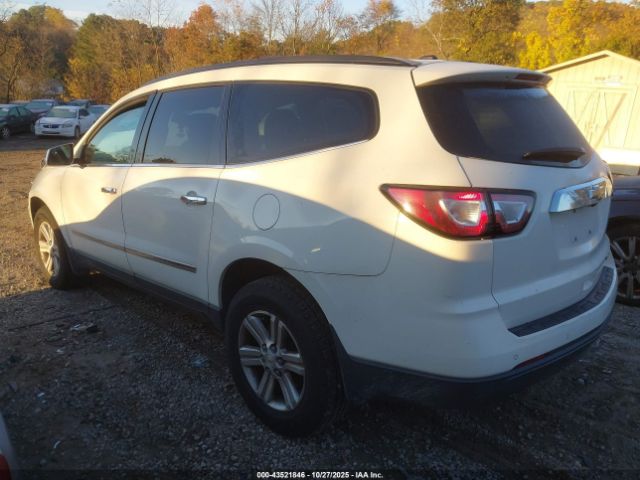 2014 CHEVROLET TRAVERSE 1GNKRGKD9EJ303231 Photo 2