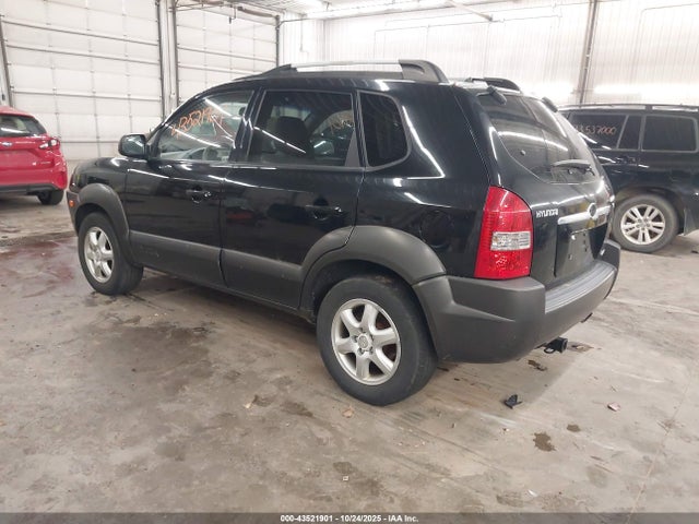 2005 HYUNDAI TUCSON KM8JN72D65U098168 Photo 2