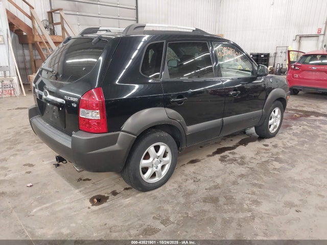 2005 HYUNDAI TUCSON KM8JN72D65U098168 Photo 3